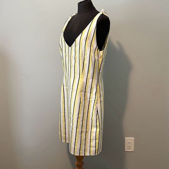 NWT Cupcakes and Cashmere Women's Yellow Marguerite Stripes Sheath Dress Size 10 - Picture 2 of 9